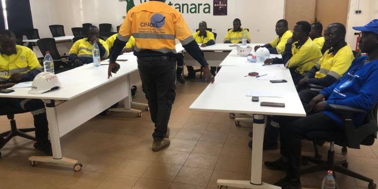 BEYLA: CIFADEL forme les travailleurs de l&rsquo;entreprise SOMCOPRESS